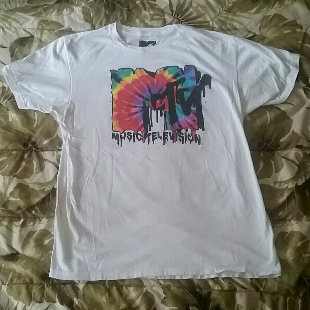 MTV T-shirt